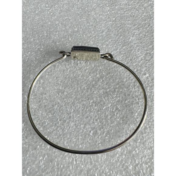 James Avery Retired Palais Ruby Rouge Silver Hook On Bracelet W/ JA Box & Pouch - Picture 2 of 5